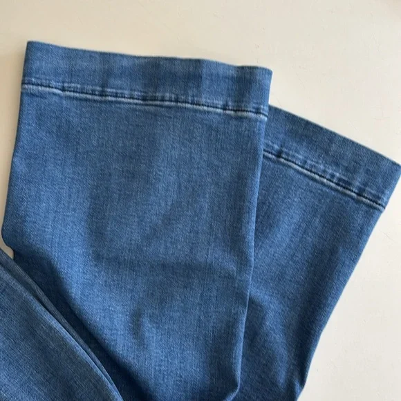 The Colette Crop Wide-Legs Jeans by Maeve - Picture 5 of 7